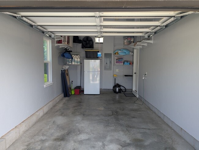 Photo - 1189 Riverbrook Dr