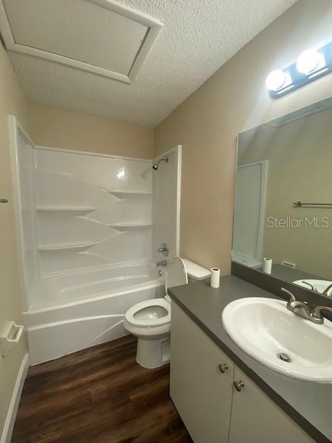 Photo - 1353 Penny Royal Ct