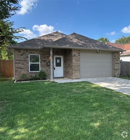 Building Photo - 1431 E Maddox Ave Rental
