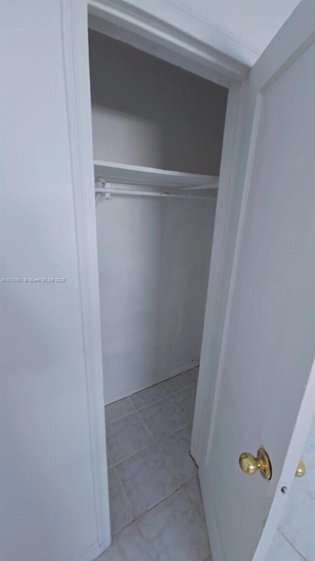 Photo - 1305 NE 146th St Unit 0