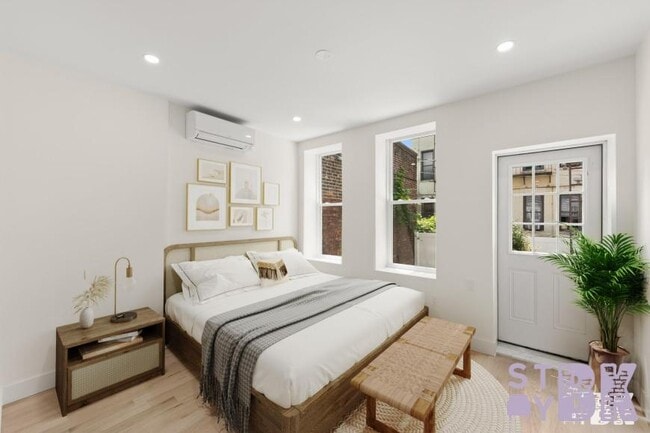 Photo - 2 bedroom in RIDGEWOOD NY 11385 Unit 1L