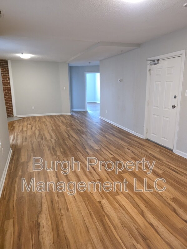 Photo - 114 W 8th Ave Unit 3C