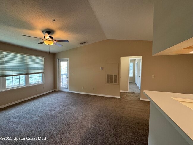 Photo - 7667 N Wickham Rd Unidad 824