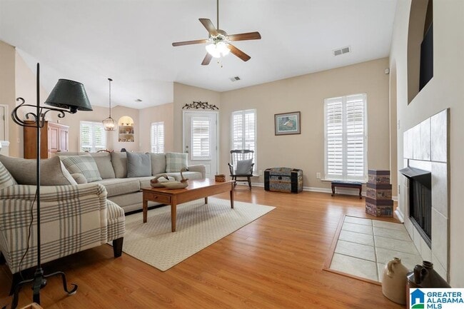 Photo - 5258 Cottage Ln