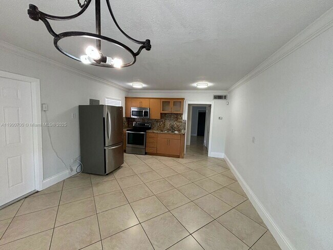 Photo - 2361 NW 32nd St Unidad 2361