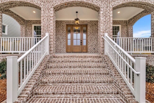 Photo - Luxury living in this brand new home - Franklin, TN