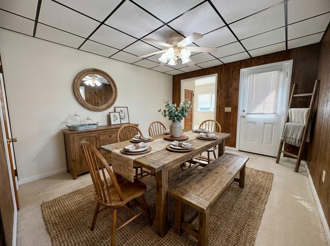 Building Photo - 501-503 E High St Unit 501 E High St