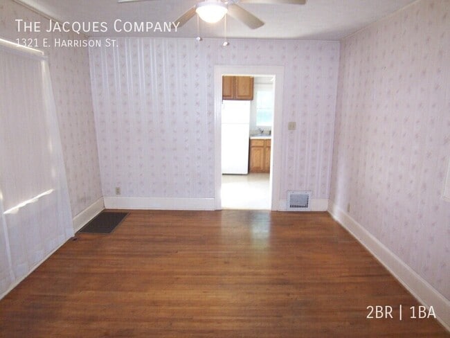 Photo - 1321 E Harrison St