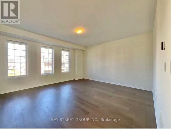 Photo - 81 Casely Ave.