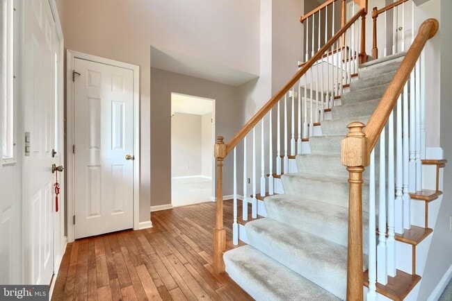 Photo - 17431 Old Farm Ln