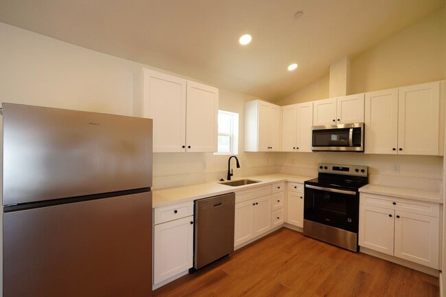 Photo - 4805 Charlotte Way Unit 4807