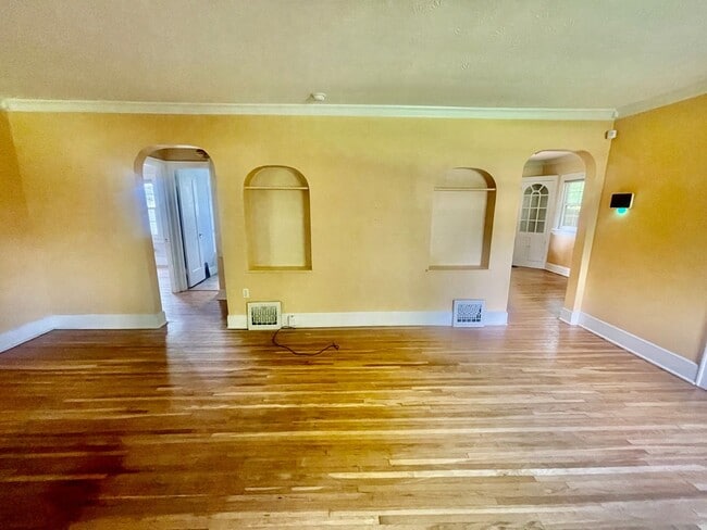 Photo - 1715 S Kimbrough Ave