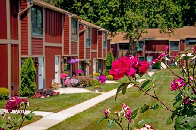 Photo - Dreshertowne