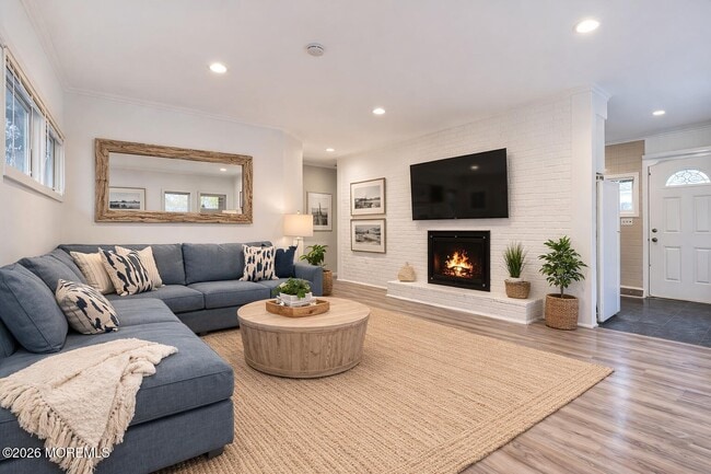 Photo - 59 Lakewood Rd