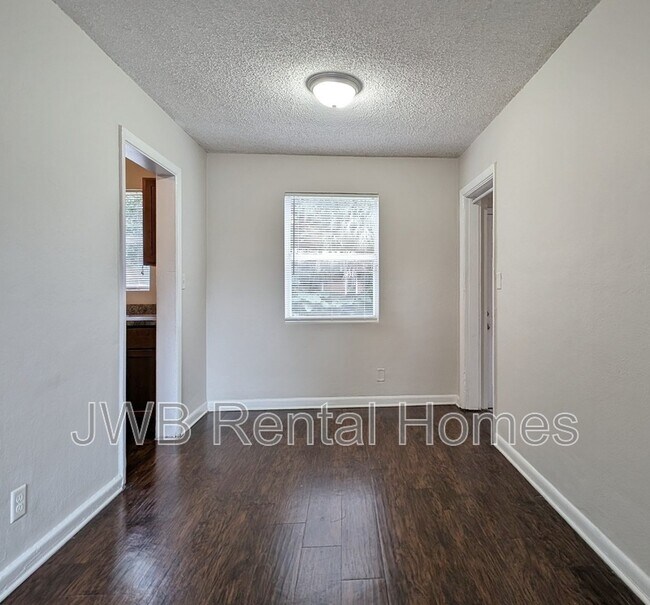 Photo - 6414 Pinelock Dr