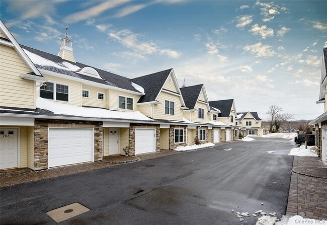 Photo - 24 Creek Rd Unit # 205