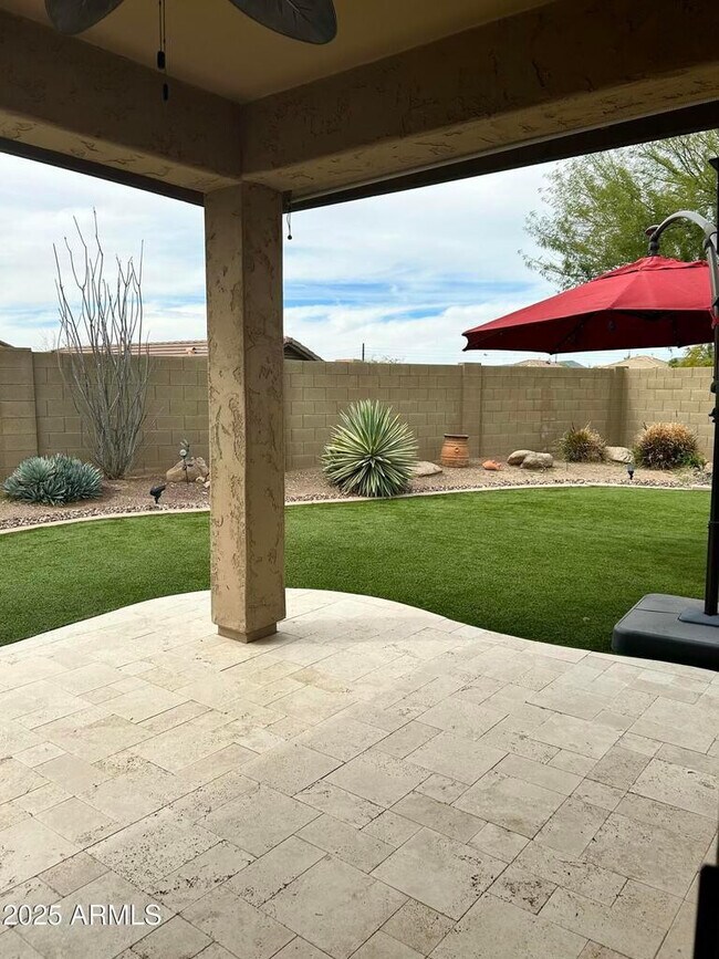 Photo - 43014 N Hudson Ct