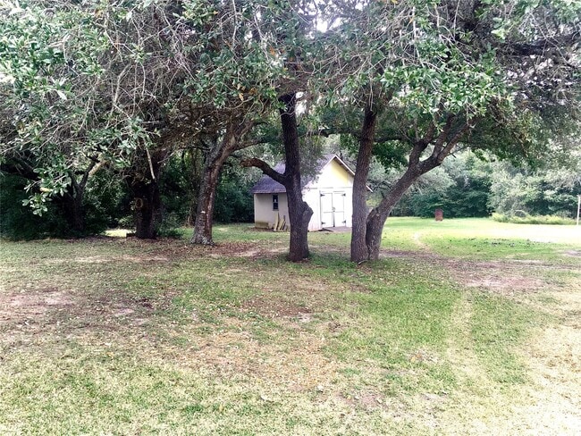 Photo - 4700 FM 2502 Rd