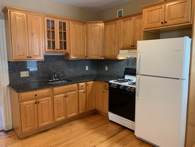 Photo - 14 Marlboro St Unidad 2