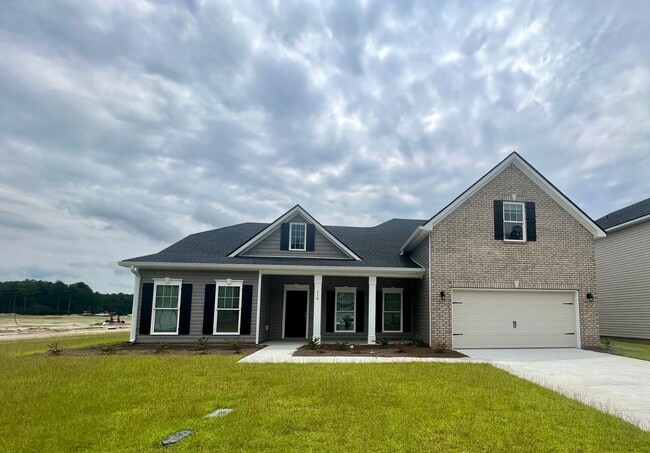 Photo - 5 bedroom, 3 bath home in Savannah, near I-16