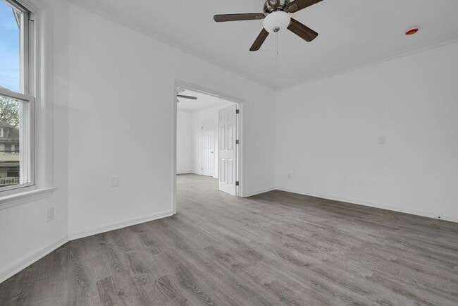 Photo - 33 E 42nd St Unit 3