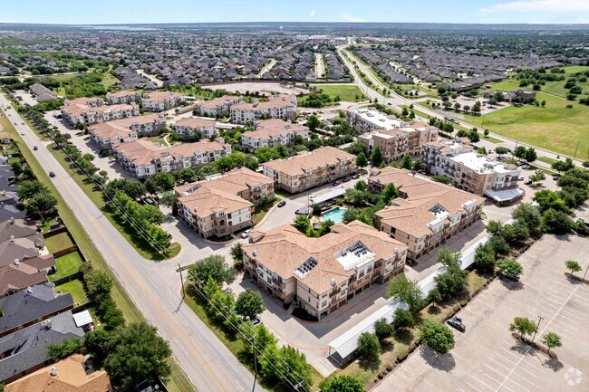 Building Photo - Villaggio Rental