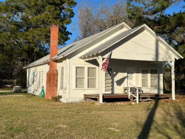 Building Photo - 1660 FM 1696 Rental