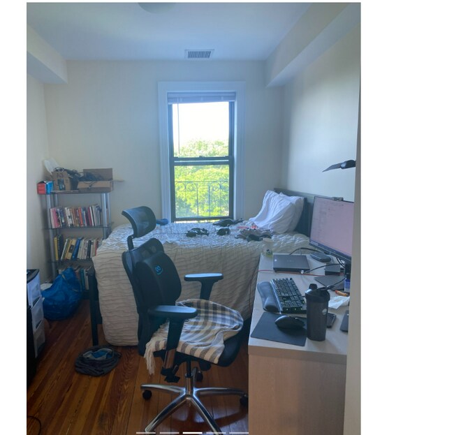 Photo - 881 Massachusetts Ave Unit 44