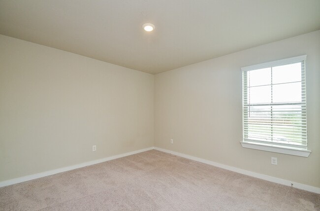 Building Photo - 2511 Shining Spur Ct