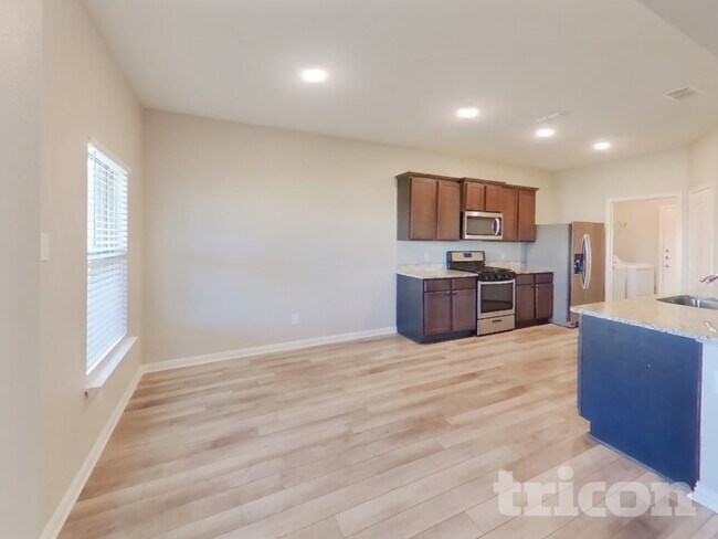 Photo - 3109 Chillingham Dr