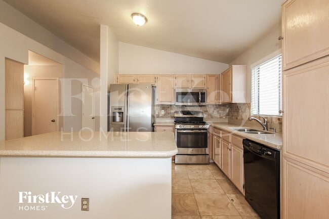 Photo - 8420 W Wethersfield Rd