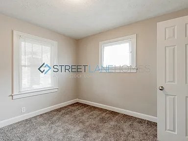 Photo - 1412 E Bradbury Ave