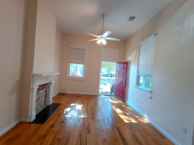 Photo - 1677 N Broad St Unit 1677