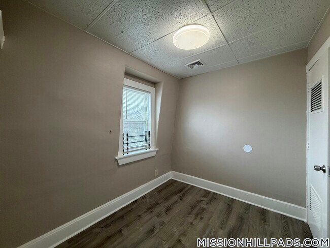 Photo - 52 Blue Hill Ave Unidad 3