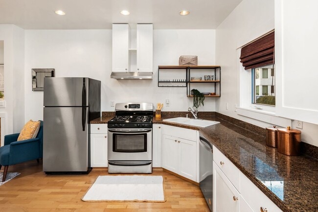 Photo - A Quiet Retreat with Parking, Patio, and City Proximity