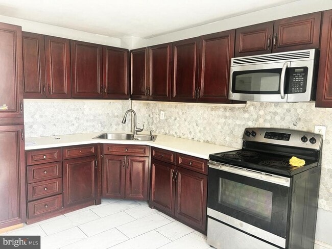 Photo - 3001 Arbor St