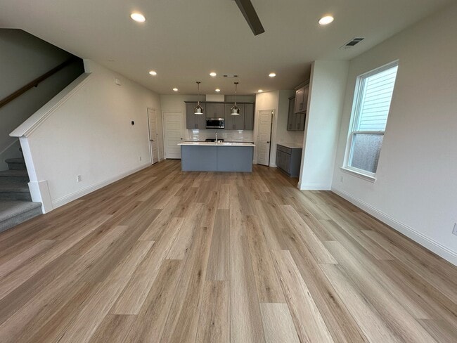 1st floor - 3429 Vista Highlands Ln