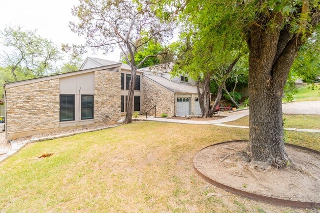 Photo - Charming 3 bed 2 bath Home in NW Austin!