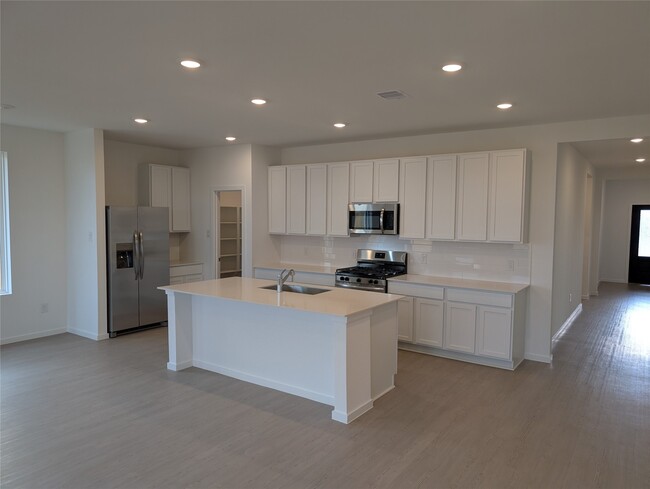 Photo - 26506 Coast Redwood Dr