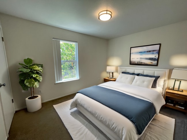 Photo - Sunset Creek Apartments