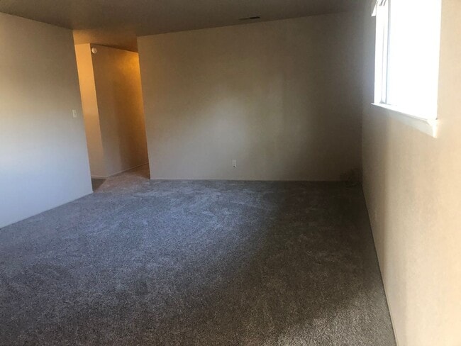 Photo - 3 Bed 2 Bath Presidential Home near Los Banos High School with HUGE Backyard!