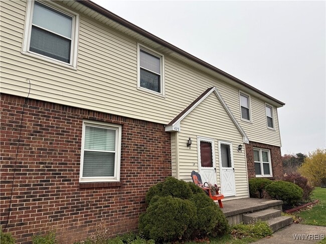 Photo - 427 Kaymar Dr