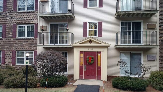 Photo - 6 Autumn Leaf Dr Unit 4