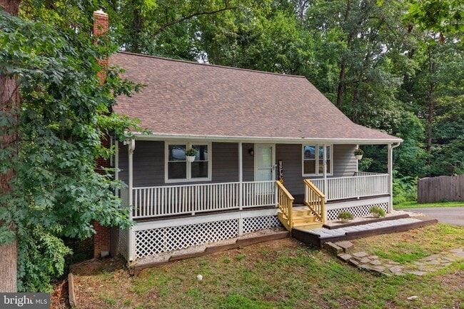 5 Huntington Dr