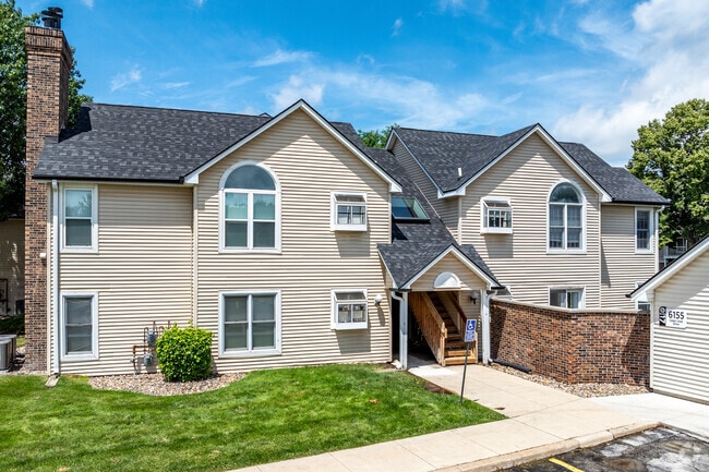 Winwood Apartments