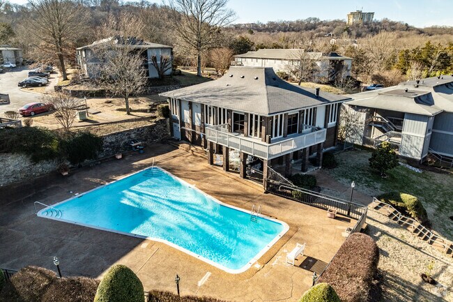 Photo - Belle Meade Highlands