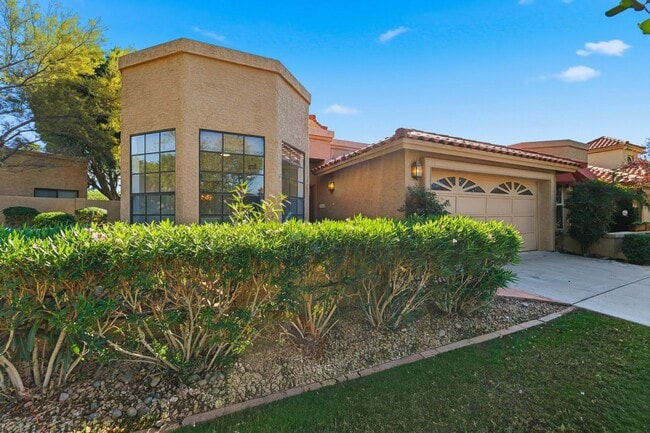 Photo - Welcome to this stunning 3-bedroom, 2-bathroom home in the heart of Scottsdale, AZ *RENT SPECIAL*