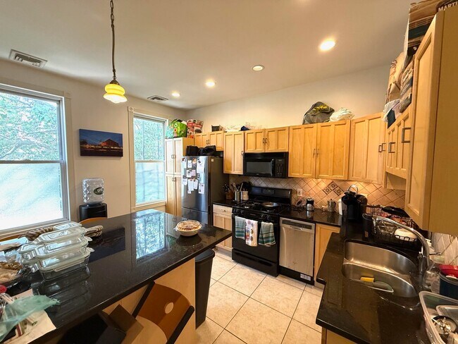 Photo - 169 Ogden Ave. Unit 3