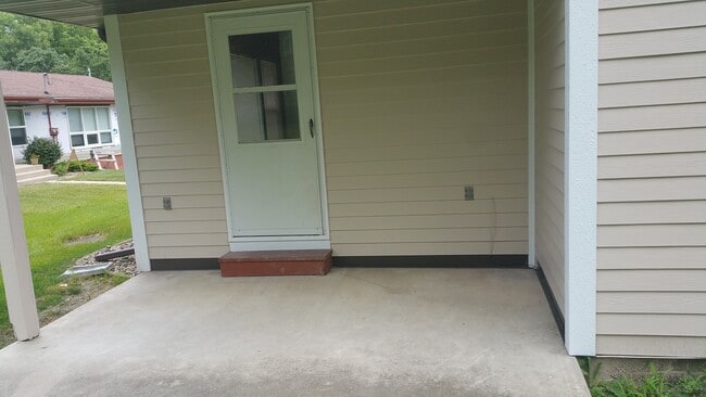 Photo - 915 Garfield Ave