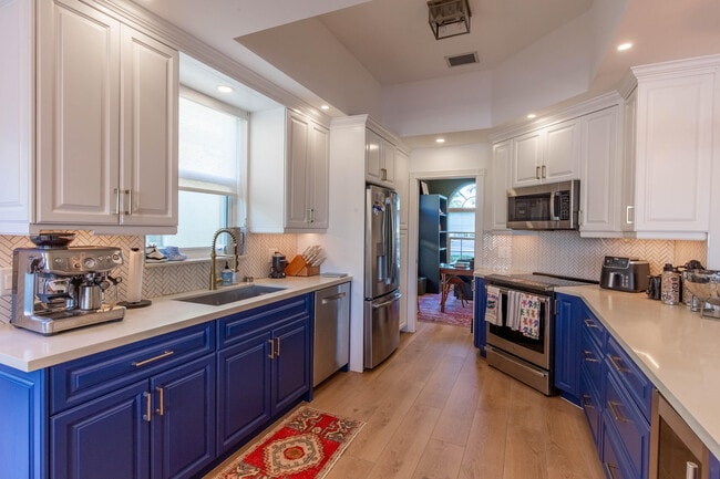 Photo - 8217 Xanthus Ln